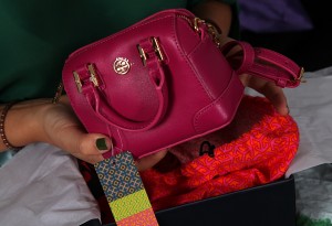 Say hello to my new Tory Burch bag!