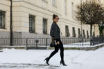 Winter-Outfit: Bomberjacke mit Pünktchen + schwarzes Kleid + MCM Bag